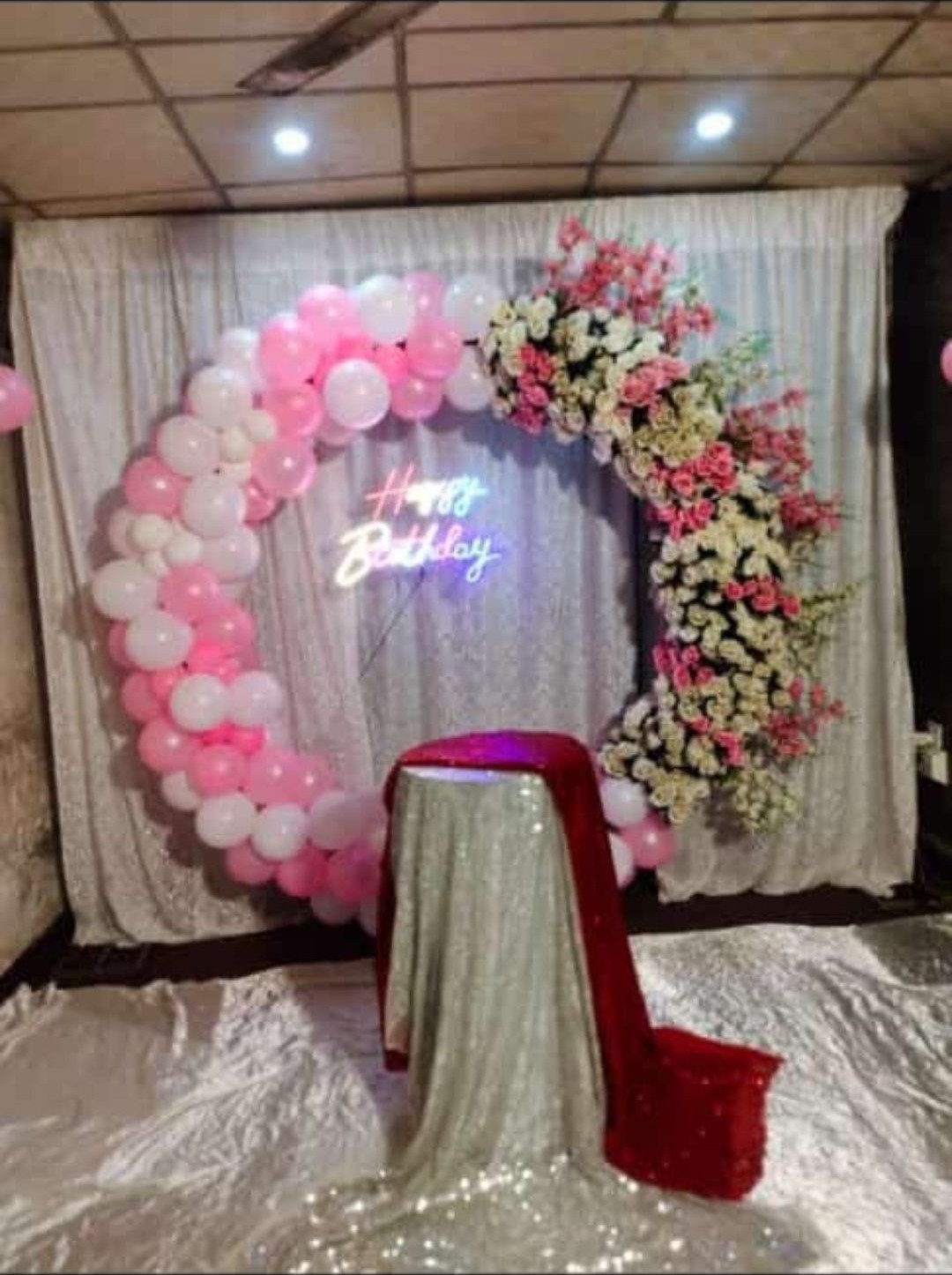 Pink and white birthday balloon decoration in Sialkot – Events In Sialkot